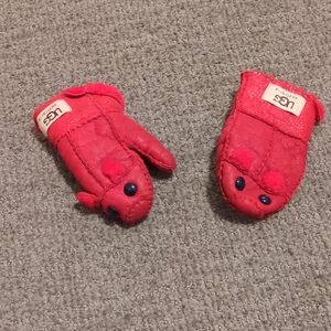 Ugg Sheepskin Toddler Mitts